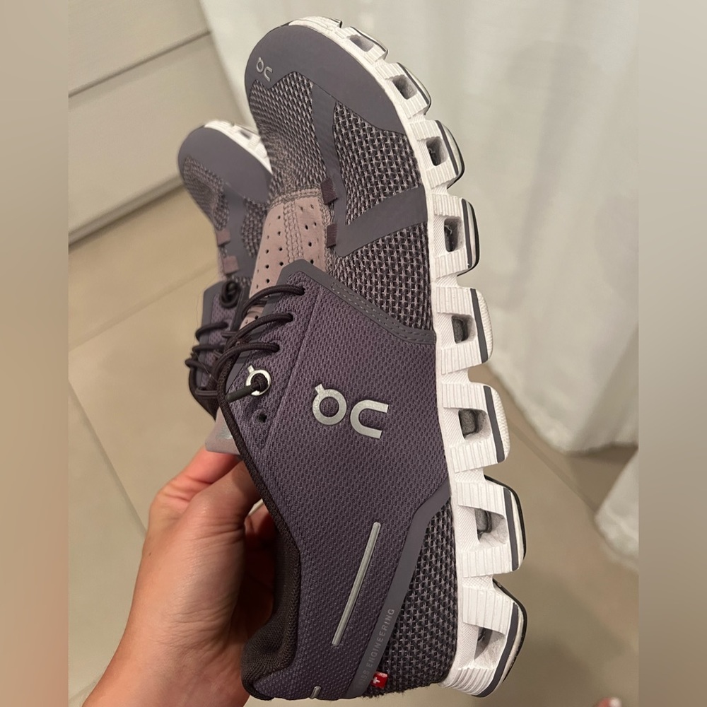 On running sneakers- purple